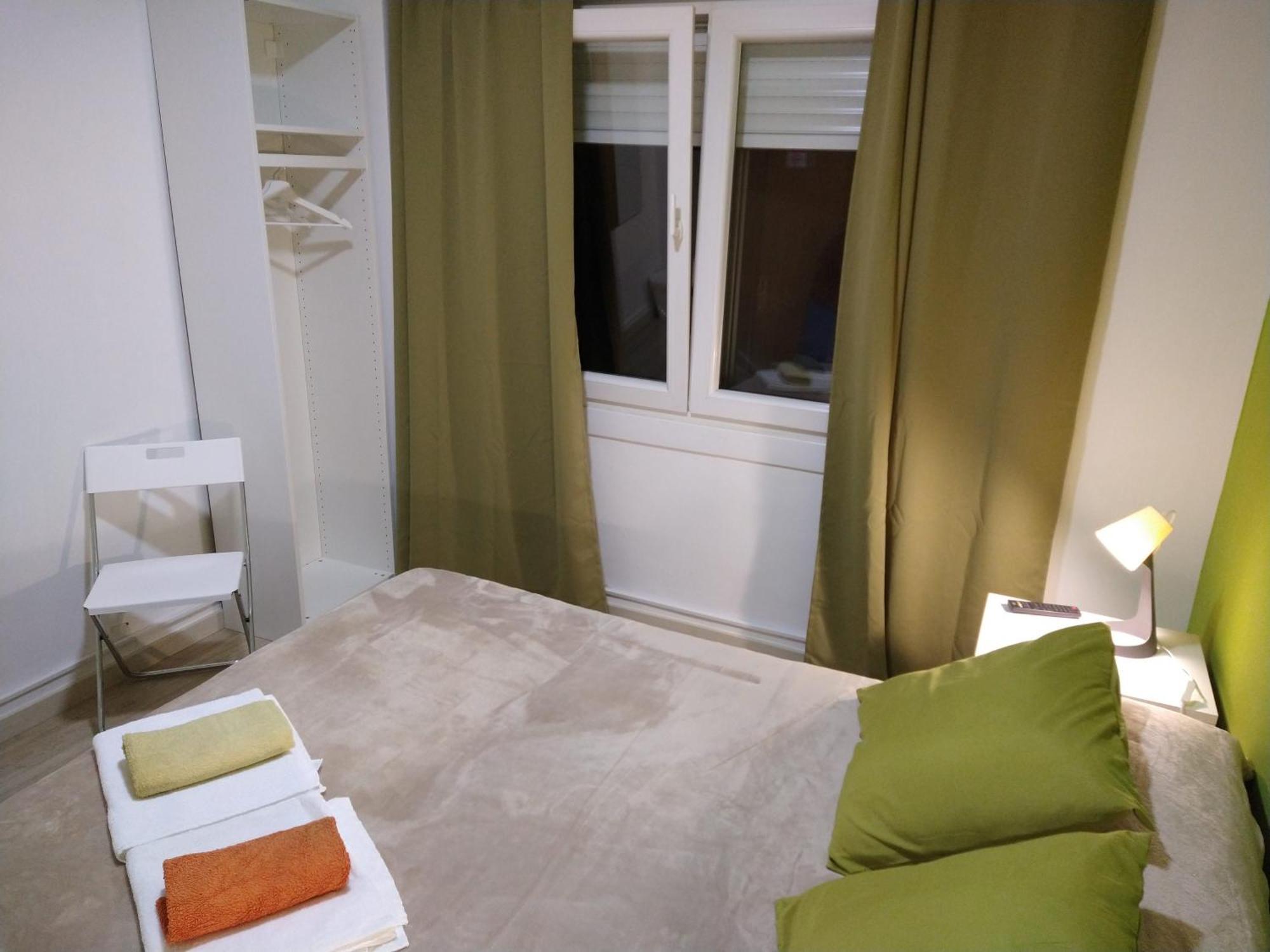 Pension132 A Coruna Room photo